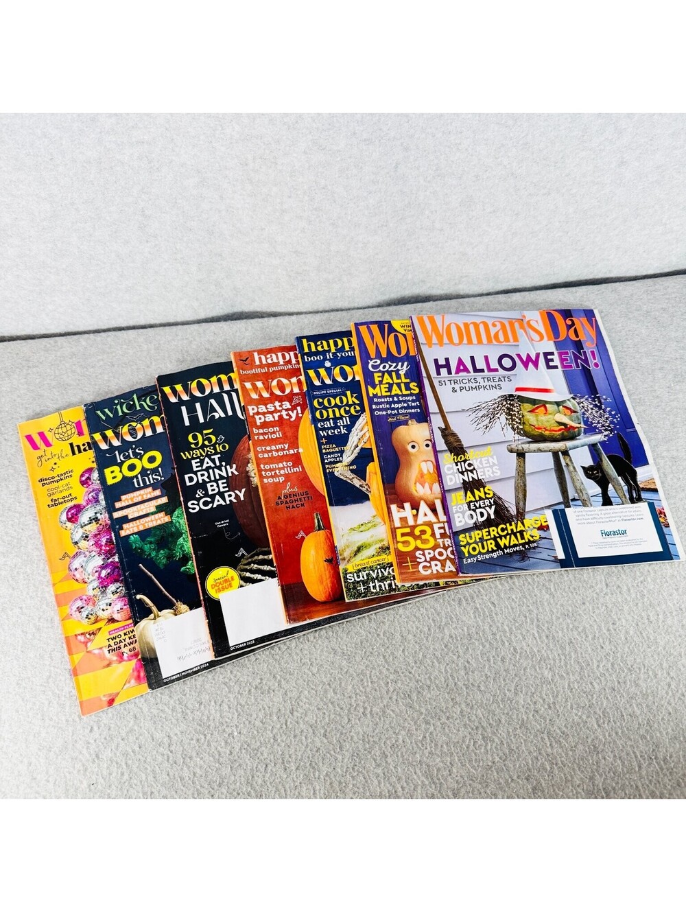 Halloween Woman's Day Magazine Lot 7 Issues Fall Decor Recipes 2017-2018 '21-'25